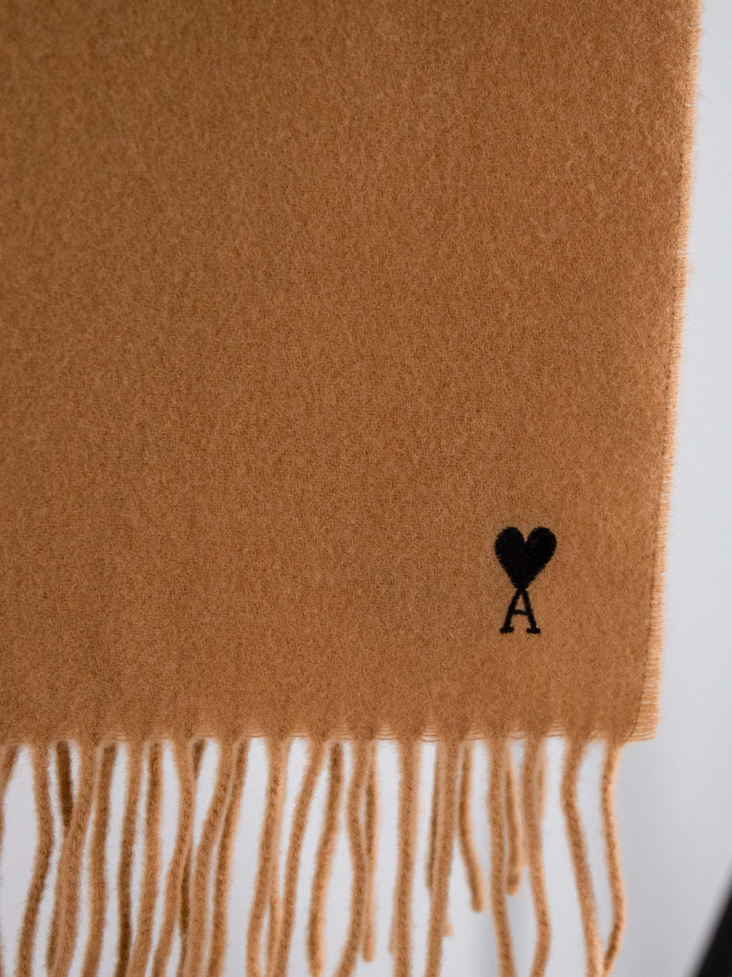 Ami Paris Sjaal Bruin Laine Camel