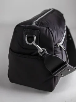 AMI Paris Tas Zwart LL706 Nylon