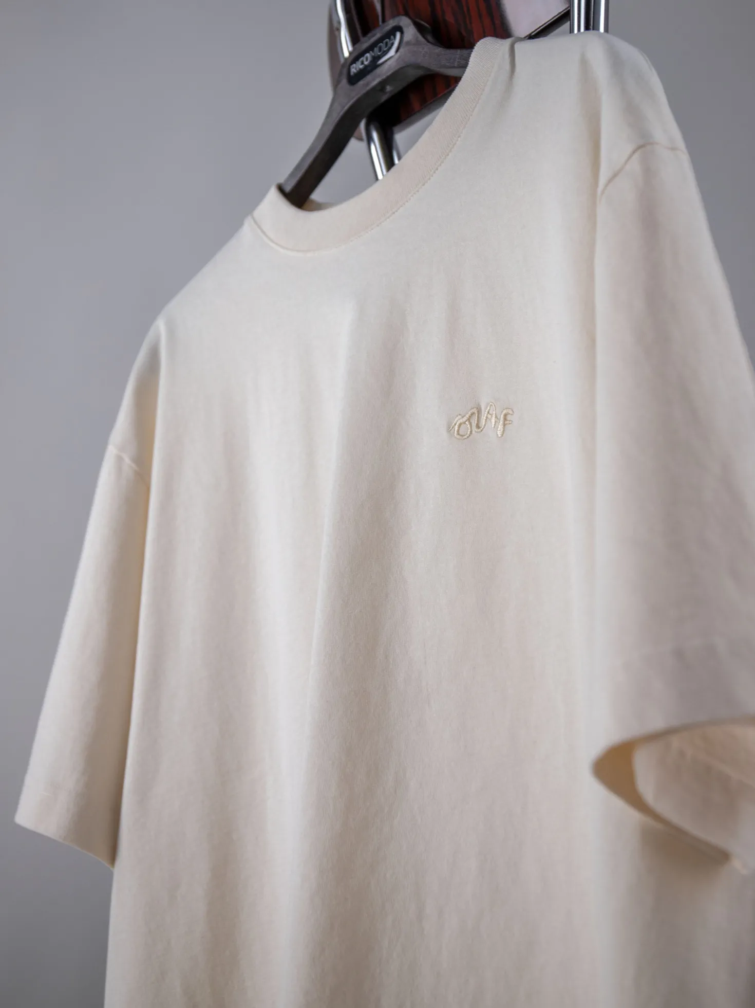 Ølaf T-shirt Offwhite Signature Tee
